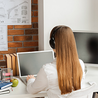 制作進行からプロデューサーへステップアップした人の声