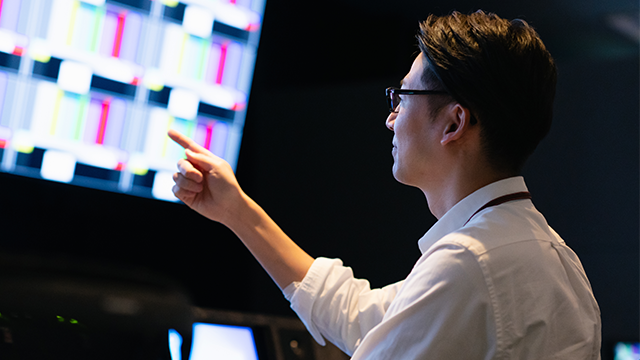 YouTube編集／ディレクターは“編集者”ではなく“番組ディレクター”に近い総合職です。